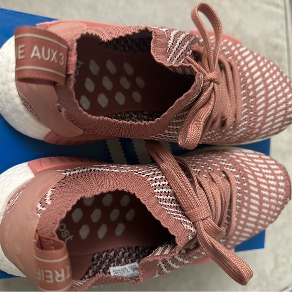 adidas nmd r1 stlt primeknit ash pink NWOT NEW WITHOUT TAGS - Picture 4 of 5